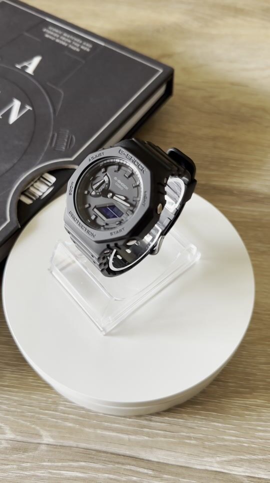 Casio GA-2100 Casioak: Cea mai tare ceas stealth pe care îl poți cumpăra!