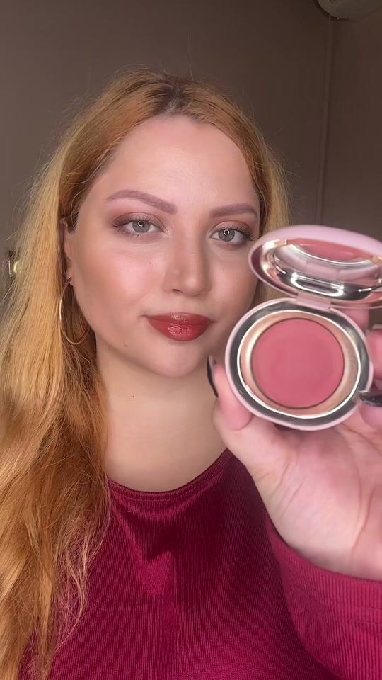 Recenzie de 1 minut: Rare Beauty Melting Blush