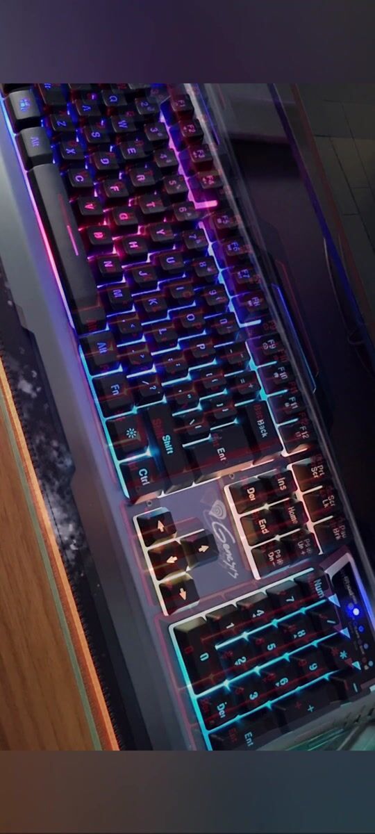 Genesis rgb blacklight keyboard για gaming!