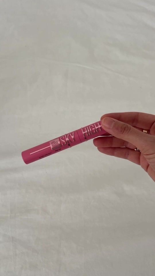 Unboxing the new colors of Maybelline’s Sky High Mascara 