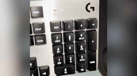 Logitech G413 Mechanical Gaming Keyboard!