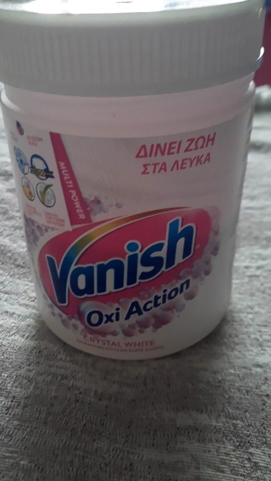 Recenzie pentru Îndepărtătorul de pete Vanish Oxi Action Crystal White Powder 500gr