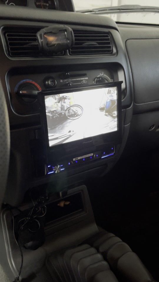 Review for Pioneer Universal Car Rearview Camera