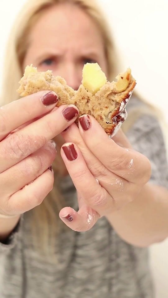 Autumn Apple Cake