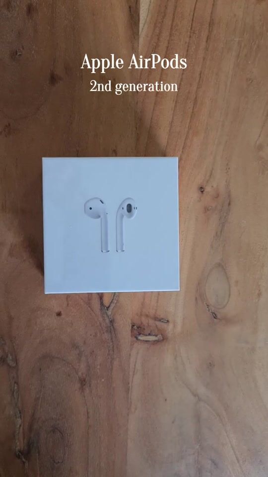 Unboxing Apple AirPods (2nd generation)
