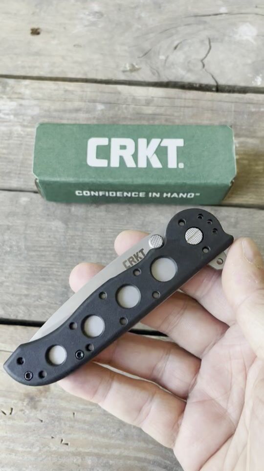 CRKT Tanto Dreifachmesser in schwarzer Farbe