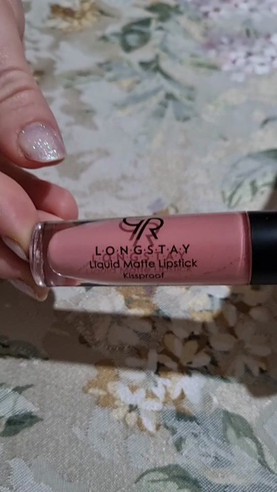 Goldene Rose Longstay Liquid Matte Nr. 1