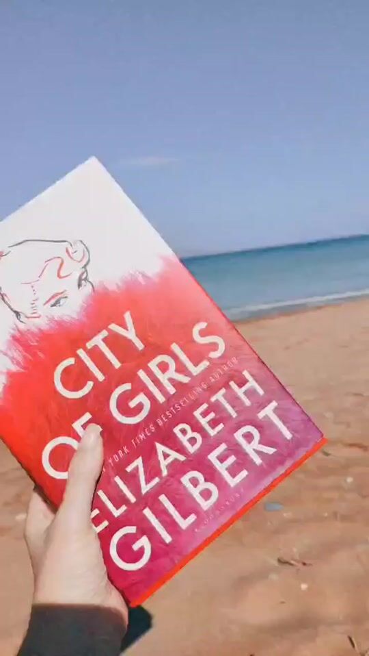 City of girls book ✨