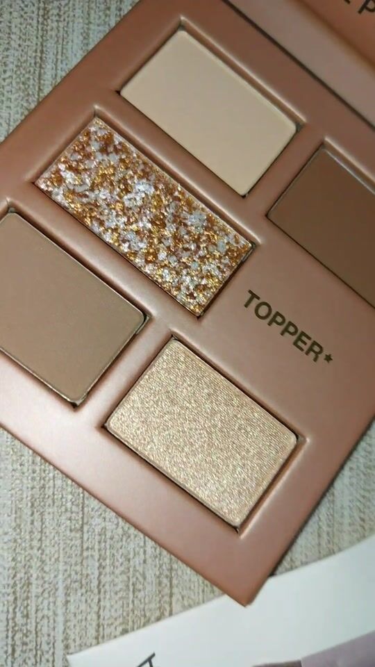 Sephora Eyeshadow Palette in Shades of Brown. Eye Brush no08!