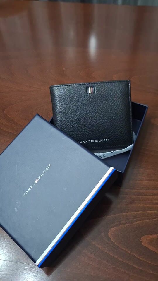 Stylish men's wallet!
