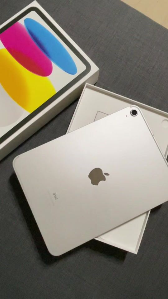 iPad 10th generation 🌼
