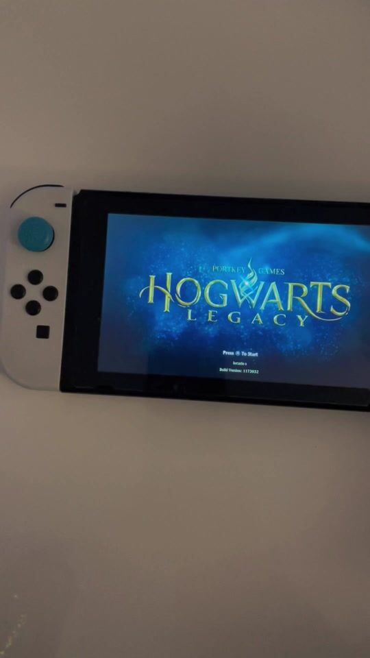 Jocul Hogwarts Legacy pentru Switch