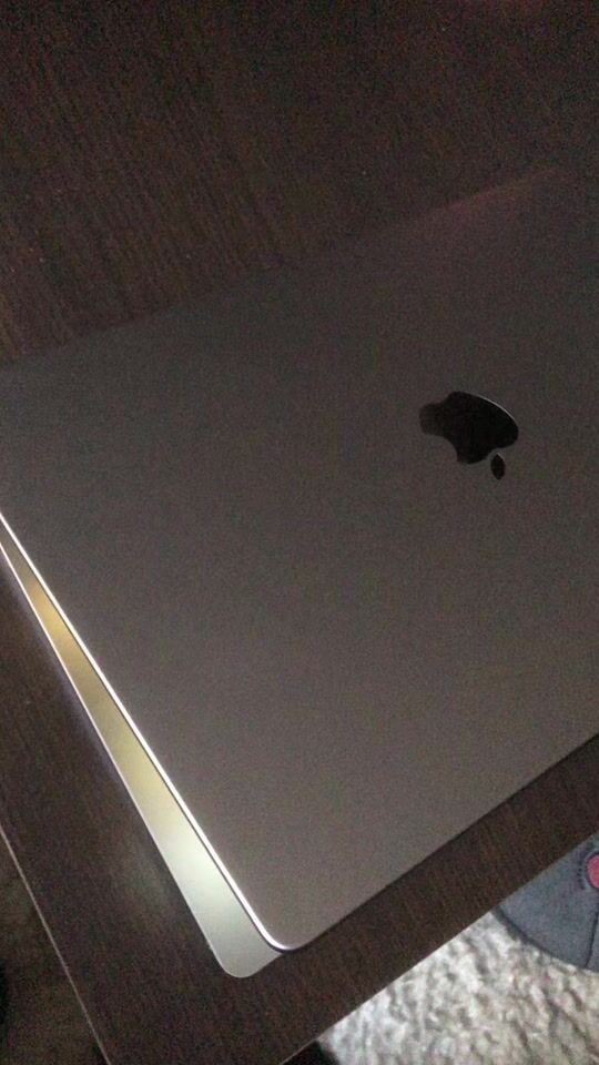 Apple MacBook Pro 16" (2021) 