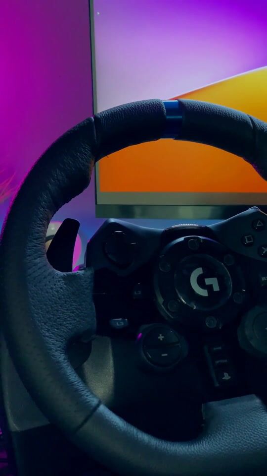 G923, the ultimate experience with Logitech's entry-level steering wheel!