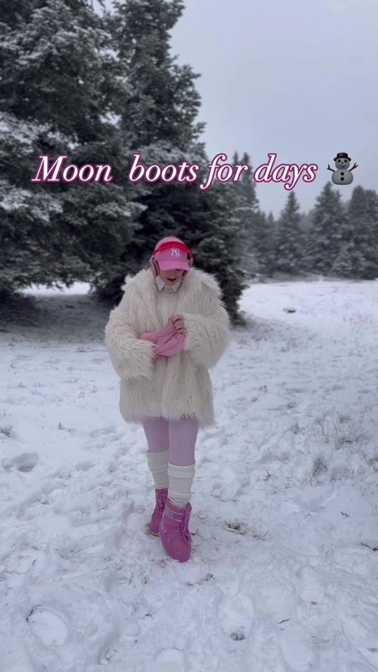 Moon boots for days ⛄️⛄️
