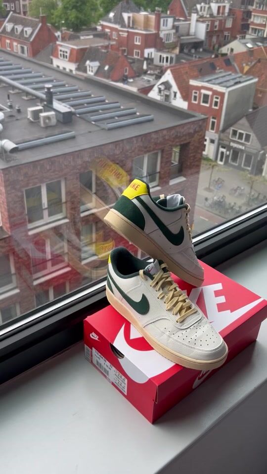 Unboxing Nike Court Vision Low