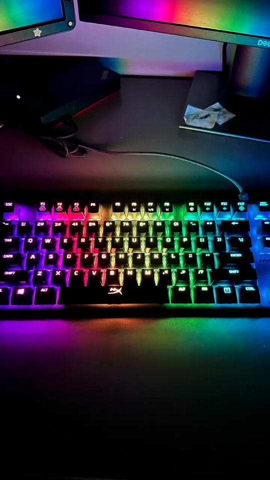 HyperX Alloy Origins Core RGB Gaming Tastatur
