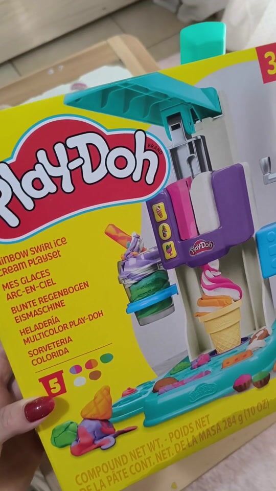 The best playdoughs on the market...only Playdoh.