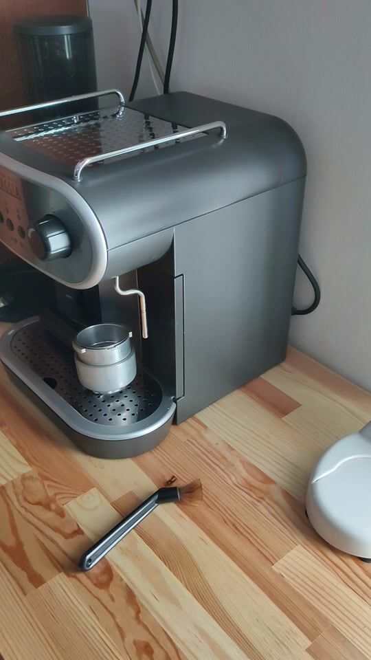 The budget home espresso machine for exceptional beverages!