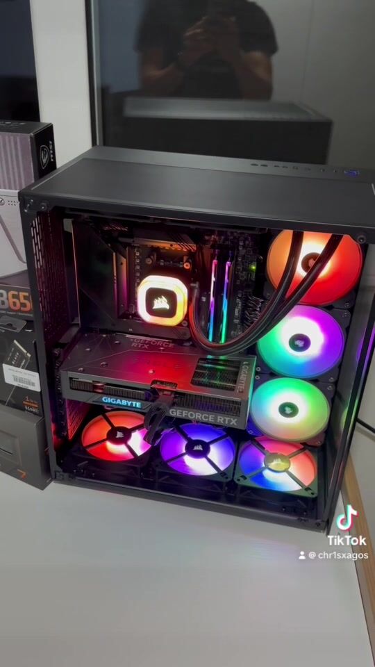 Construcție Ryzen 7 7700x ?