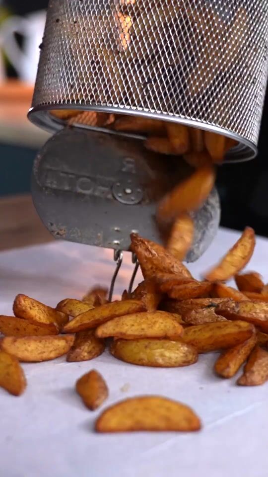 Οι πιο τέλειες Πατάτες Country με την HomeVero 12lt
