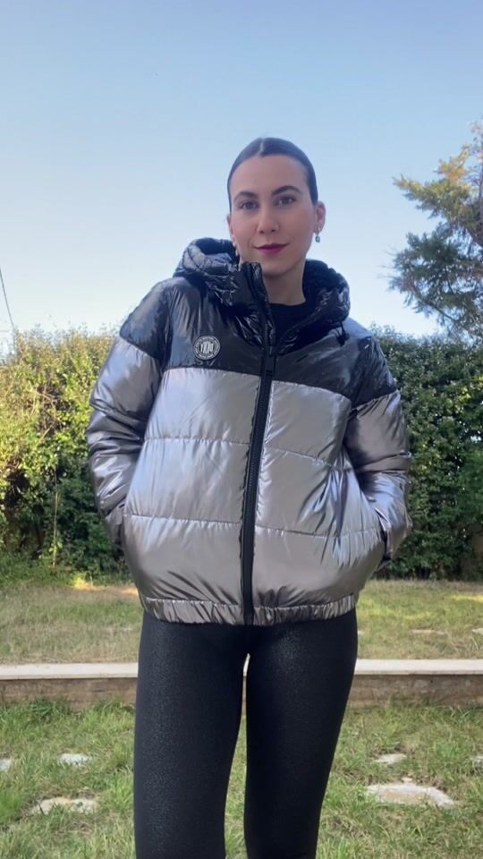 I’m in love with my new DKNY puffer jacket 🩶🛸