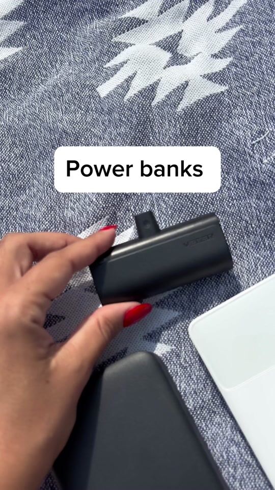 3 Power Bank που σου προτείνω για να μην ξεμένεις από μπαταρία ποτέ 🤞🏽📲