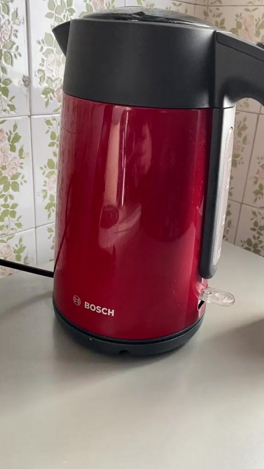 Bosch TWK 7L464 Βραστήρας 1.7lt 2400W Κόκκινος
