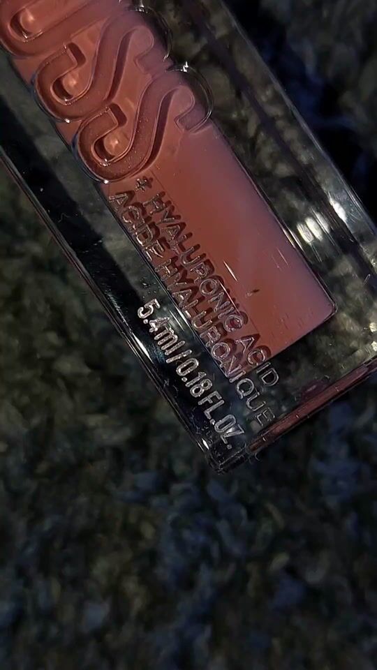 Το πιο υπέροχο ροζ nude gloss που έχεις δει!!! 🤌😍✨