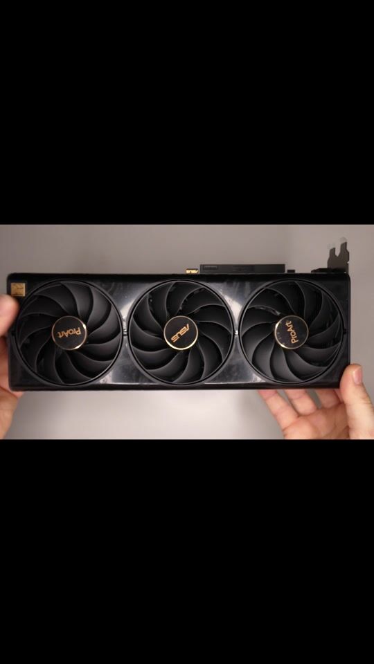 GeForce RTX 4080 SUPER PROART OC