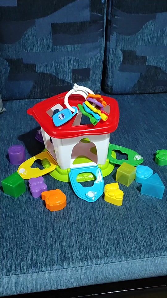 Excellent activity game from Chicco