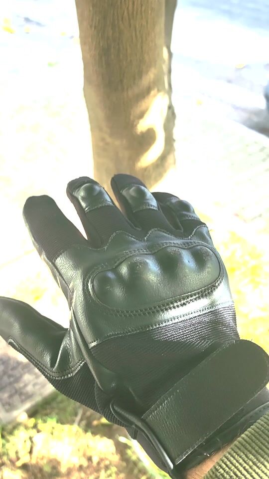 Υπέροχα tactical γάντια