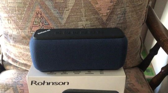 Review for Rohnson Defiant 60 Waterproof Bluetooth Speaker 60W with Battery Life up to 12 hours Blue