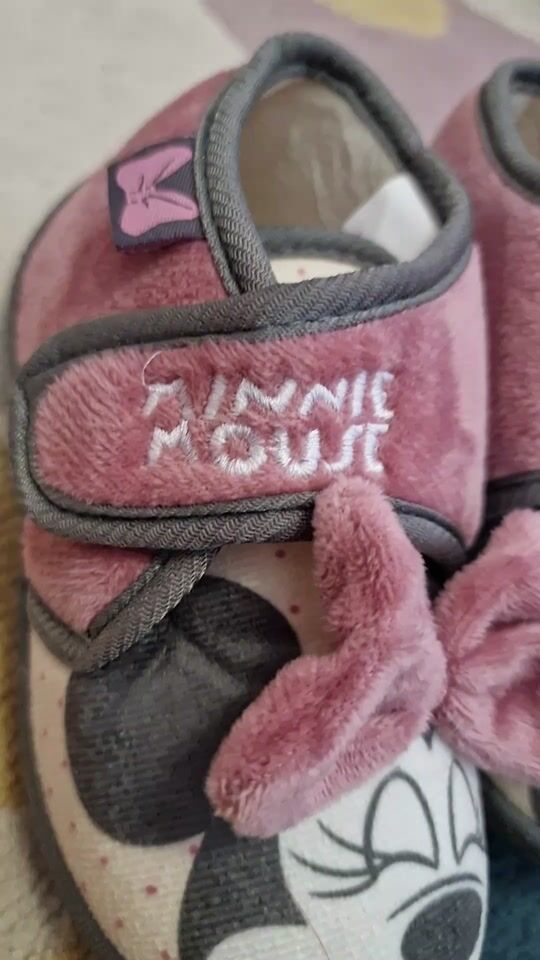 Papuci pentru copii cu mini ♥️ Îi iubim!!!