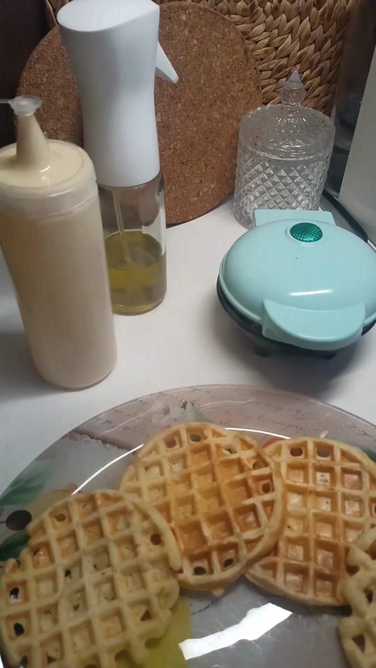 Want successful waffles at home? Find everything you need here!