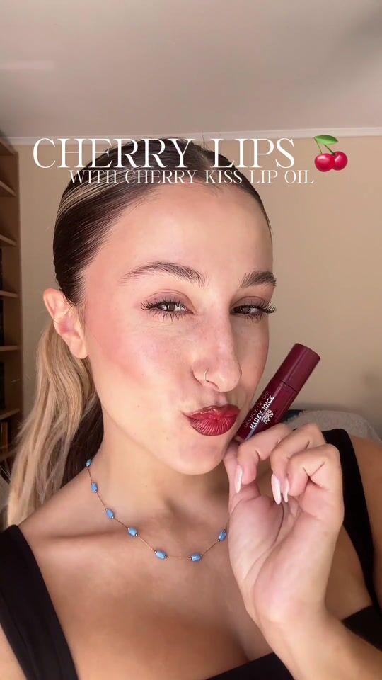 Cherry lips 🍒