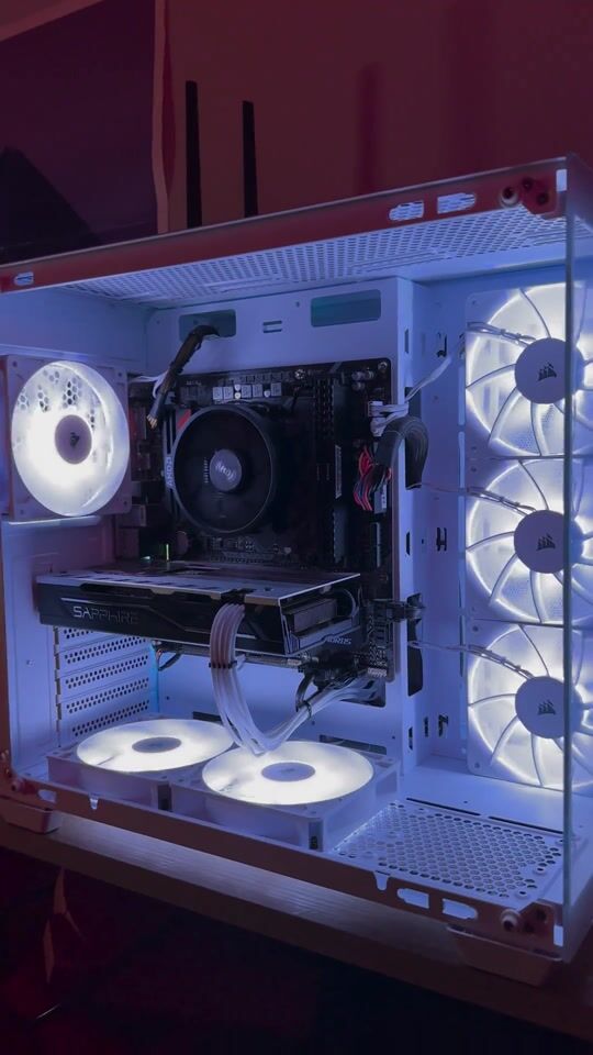 White box and addition of Corsair RS120 ARGB Fans