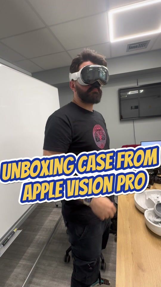 Unboxing first Apple Vision Pro in Greece