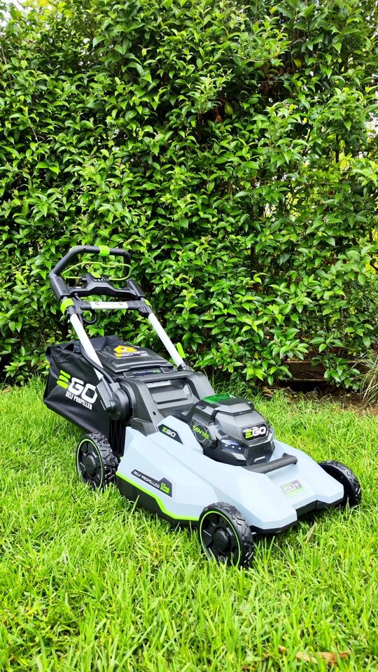 Battery-powered lawn mower Ego Power Plus LM2135E-SP