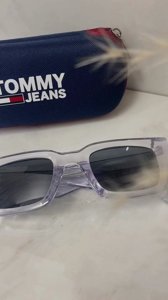 Tommy Jeans Transparent 🤤