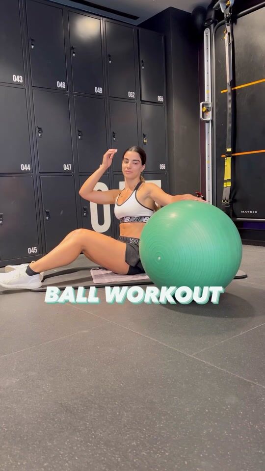 Exercises for the whole body with the ball!