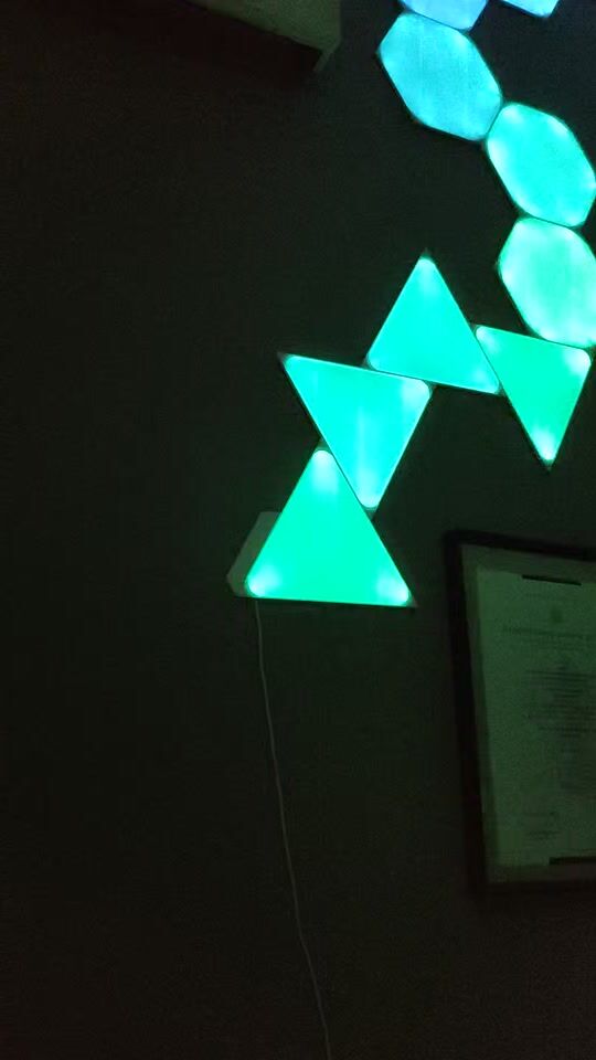 Nanoleaf Dreiecke & Hexagone. Die ultimative Beleuchtung ?