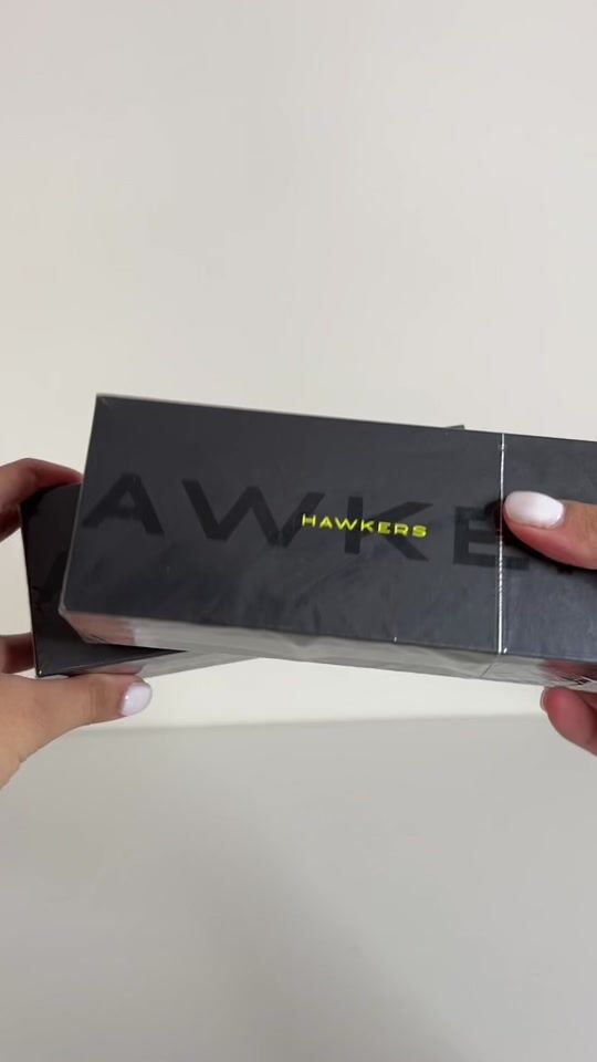 Unboxing Hawkers sunglasses offer 1+1