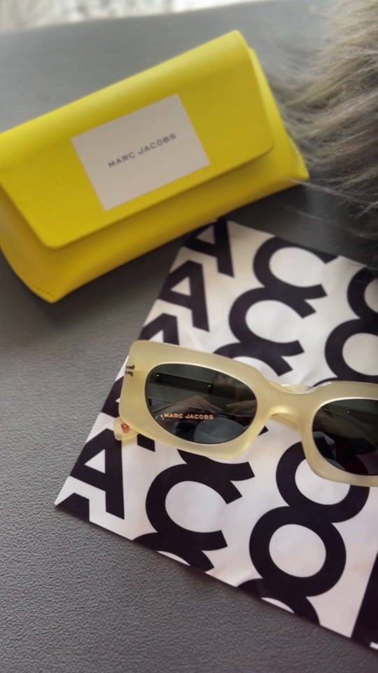 Unboxing Marc Jacobs women’s sunglasses 😎