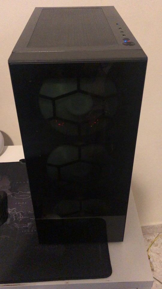 Review for Kolink Observatory HF Glass ARGB Gaming Midi Tower Computer Case with Side Window Black