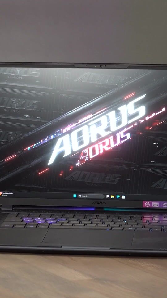 Let's take a look at the Gigabyte AORUS 16X ASG together!