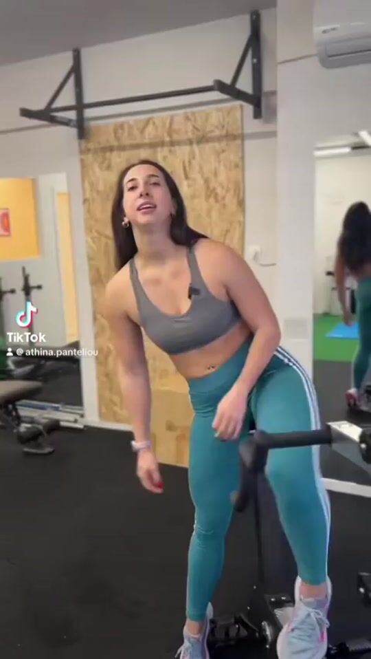 Είμαι γυμνάστρια 🏋️‍♀️…