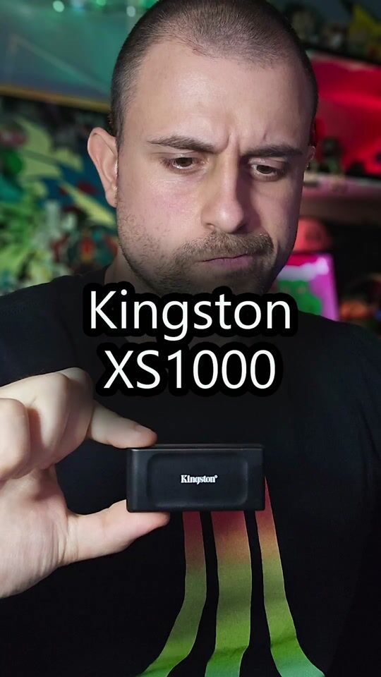 Review for Kingston XS1000 USB-C External SSD 1TB 1.8" Red