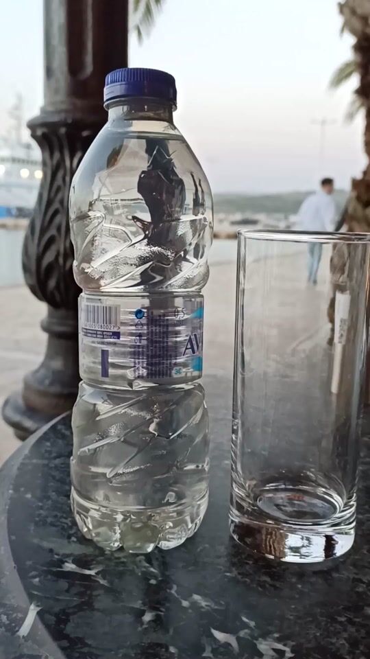 Revizuiți videoclipul scurt