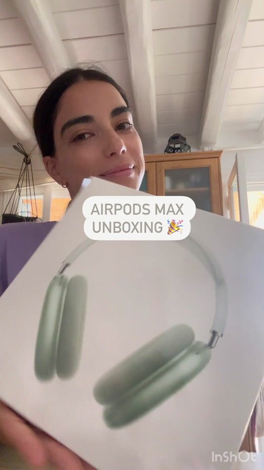 Unboxing AirPods Max 🎉